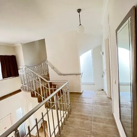 Valley Oludeniz, 4 Bedroom, Large Swimming Pool 페티예