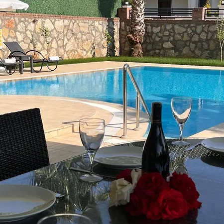 빌라 Valley Oludeniz, 4 Bedroom, Large Swimming Pool 페티예