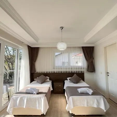 Valley Oludeniz, 4 Bedroom, Large Swimming Pool 페티예