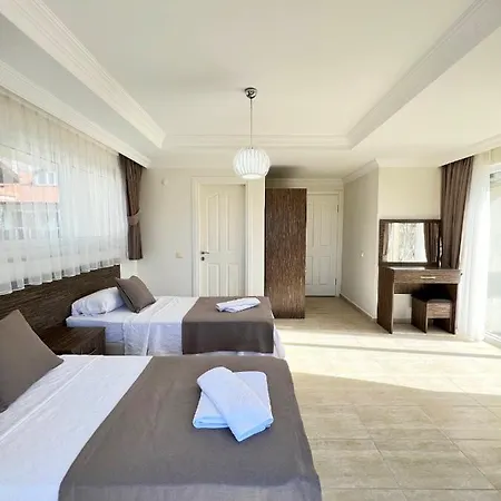 Villa Valley Oludeniz, 4 Bedroom, Large Swimming Pool